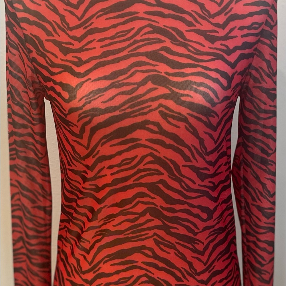Zara Red and Black Long Sleeve Fitted Bodysuit